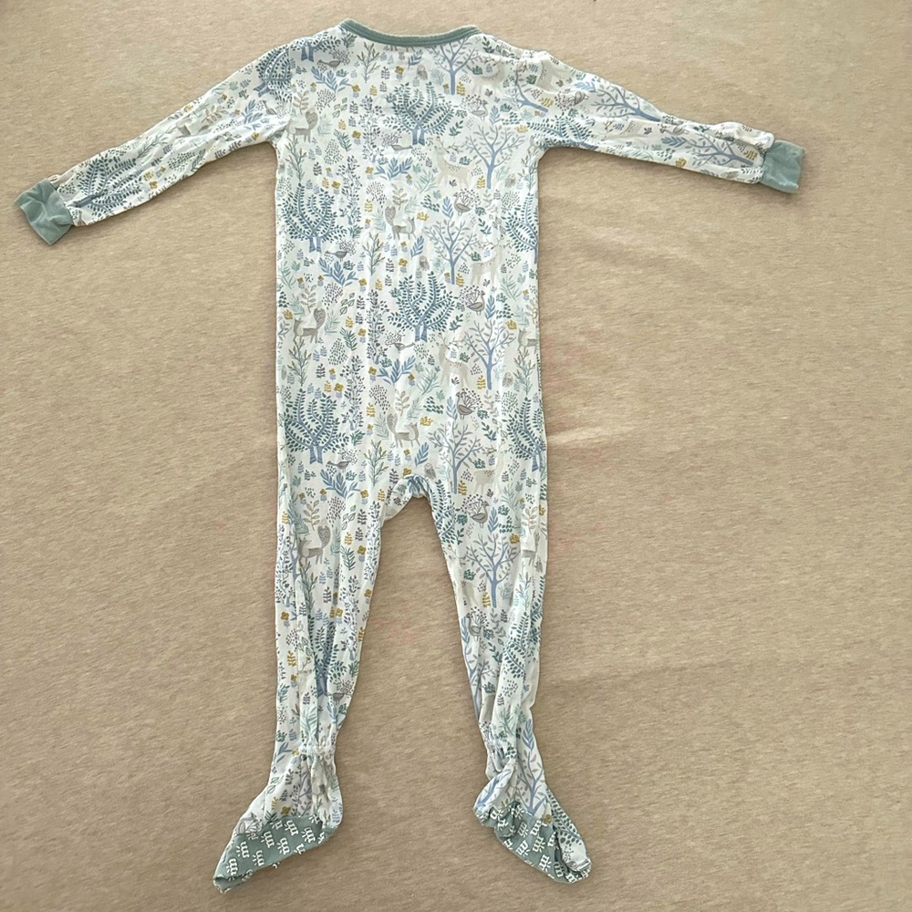 Magnetic Me footie